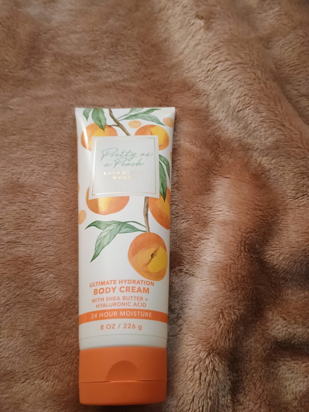 Bath & Body Works Pretty as a Peach Body Cream - White & Orange & Green